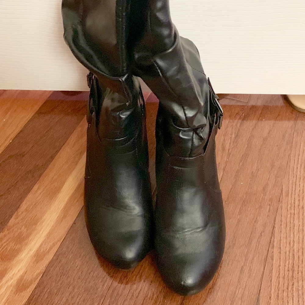 Booties - Picture 4 of 4